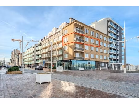 appartement te koop in nieuwpoort met 3 slaapkamers