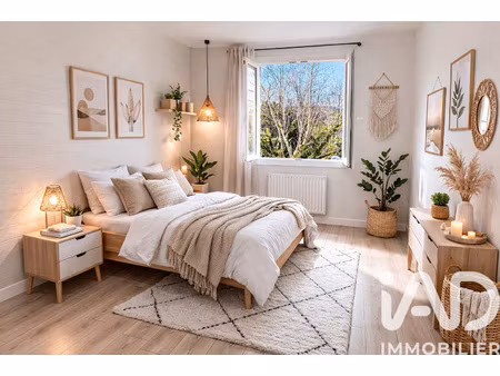 vente appartement 5 pièces à vinon-sur-verdon (83560) : à vendre 5 pièces / 85m² vinon-sur