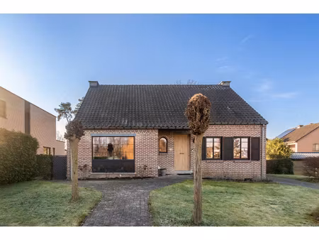 huis te koop in maasmechelen met 4 slaapkamers