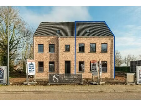 huis te koop in wuustwezel met 4 slaapkamers