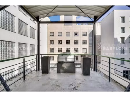 bureaux à la location de style industriel