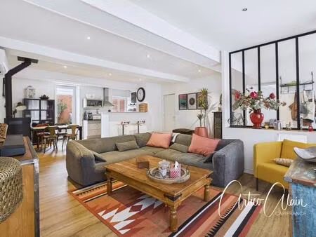 maison de village 136 m² avec cours et garage au centre de villefranche de lauragais