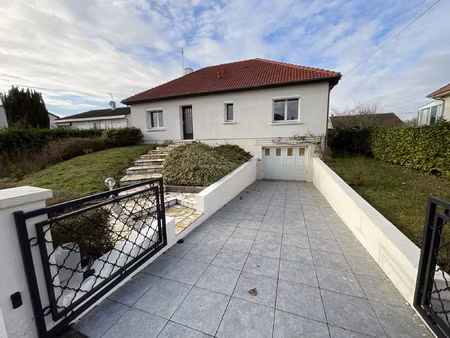 location maison 5 pièces 96m² st doulchard 18230