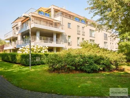 appartement te koop in genk met 2 slaapkamers