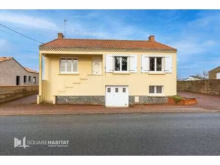 vente maison à coëx (85220) : à vendre / 91m² coëx