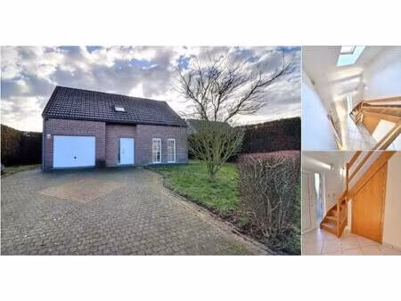 maison à vendre à rue des crocheux 11 fontaine-l'évêque (vbd83379)