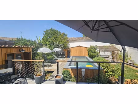 vente maison 8 pièces 270 m² à cozes (17120)  538 200 €