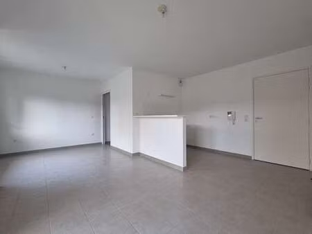 location appartement t1 à angers la fayette eblé (49000) : à louer t1 / 31m² angers la fay