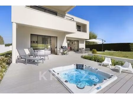 orgeval villa d'architecte en lisière de forêt