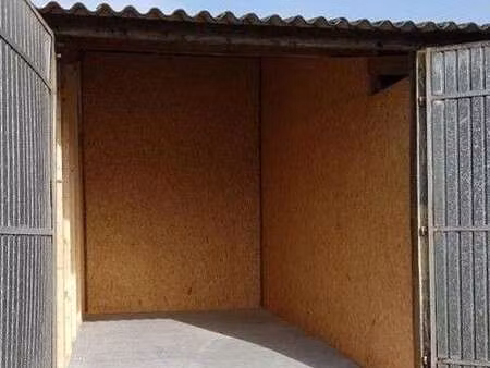 location garage box et parking à bédée (35137) : à louer / 18m² bédée