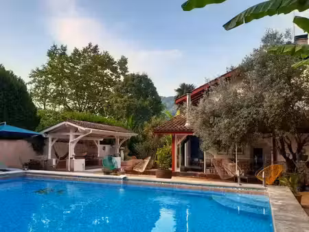 vente maison 8 pièces 223 m² à macaye (64240)  540 000 €
