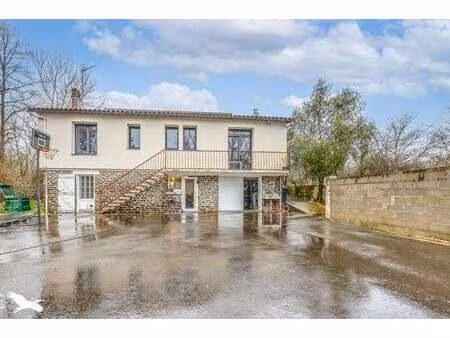 vente maison à mervent (85200) : à vendre / 142m² mervent