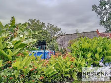 maison à restaurer avec dépendances.