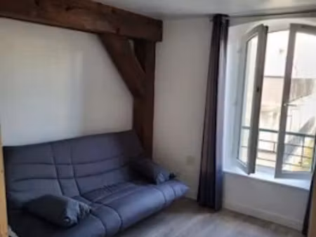 location meublée appartement 1 pièce 18 m² à chartres (28000)  480 €
