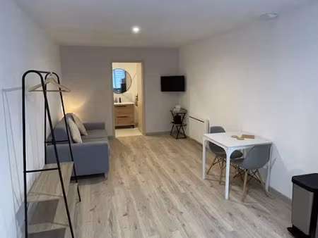 location meublée appartement 1 pièce 28 m² à grand-fort-philippe (59153)  660 €