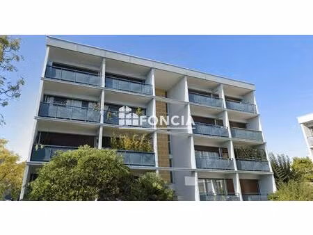 montpellier t2 51 m2 cave stationnement terrasse