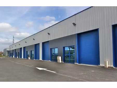 secteur valenciennes -entrepôts à louer à anzin   au coeur du parc europescaut : un emplac