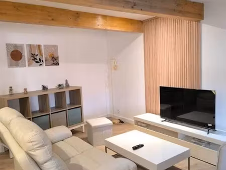 location meublée maison 2 pièces 59 m² à tresserre (66300)  680 €