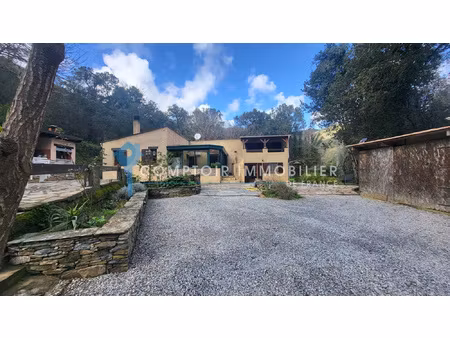 villa p3 avec dépendance p2 au cap corse sur un terrain de 1