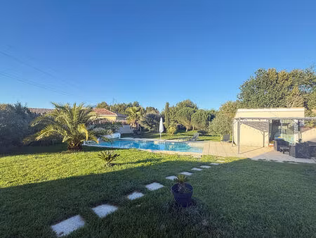 villa grisolles 6 pièce(s) 166 m2