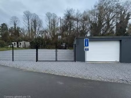 entrepot avec terrain a louer