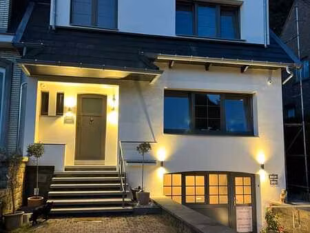 ? maison 3 façades – quartier prisé de l’air pur (4100)