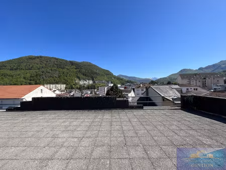 centre ville - t3 terrasse