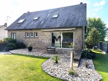 vente maison à oisseau (53300) : à vendre / 180m² oisseau