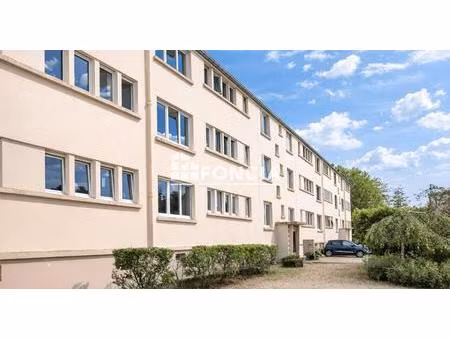 proche gare de melun  f4 avec cave et box