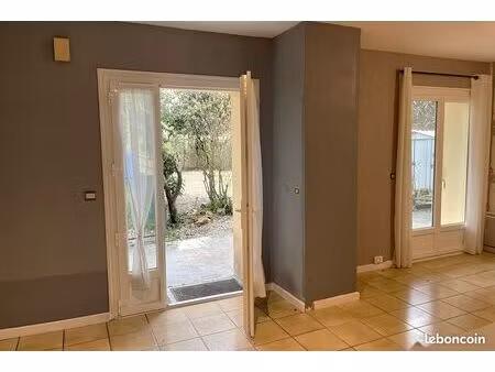 t2 de 52m² avec grand jardin privatif pessac-france