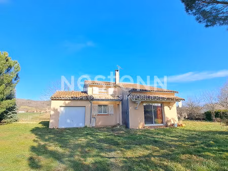 a vendre maison leran / chambre et salle de bains en rdc