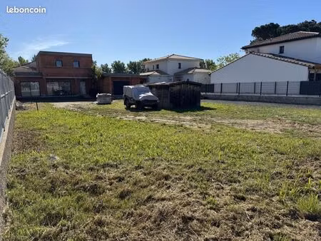 terrain 463 m² vias plage