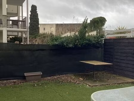 maison dans une impasse f4 lattes (boirargues) avec piscine collective dpe c