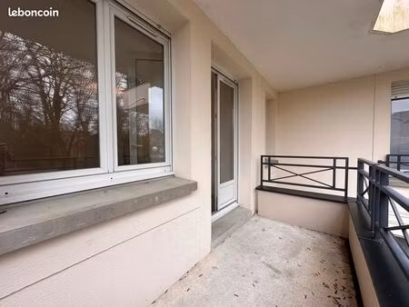 appartement 3 pièces 60 m²