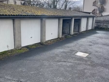 parking/box aurillac