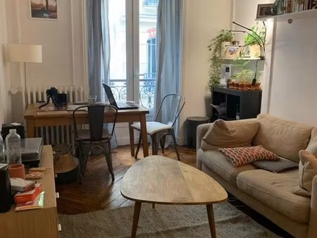 beau 2 pièces  coeur batignolles