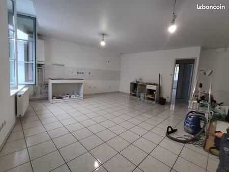 appartement t3 64m² - saint chamond – proche centre-ville