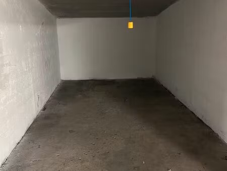 garage box en sous-sol