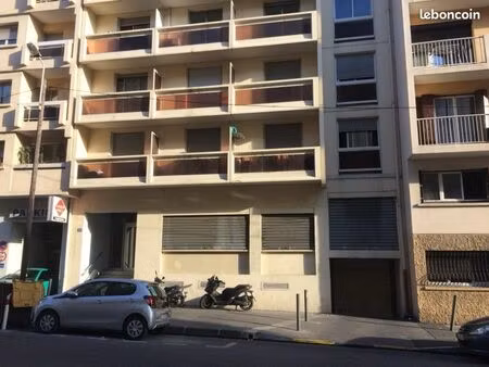 parking couvert bld mireille lauze