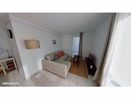 appartement 2 pièces 64 m²