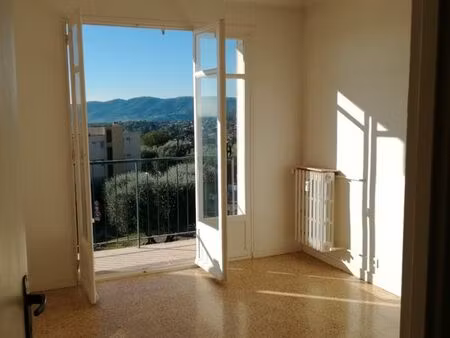 t2 grasse sud st jacques