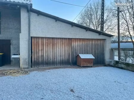bâtiment de stockage 60m2