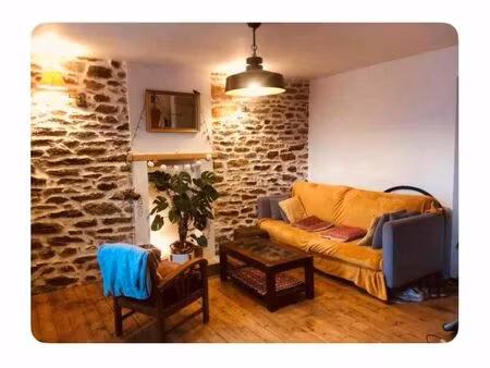 location à l année