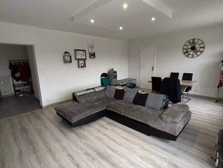 à louer – appartement t3 de 82 m² avec balcon – montbéliard (à 5 min du centre)