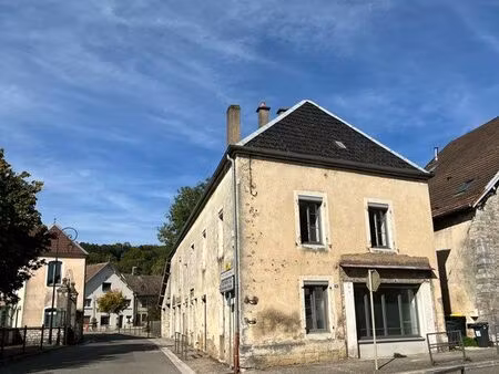 appartement 120 m2 quingey centre