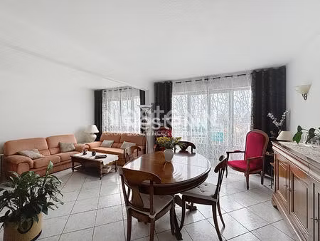 appartement 4 pièces 2 chambres séjour double à chilly-mazarin sans travaux proche des éco