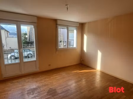 blot immobilier  en exclusivité appartement quartier forum en rdc