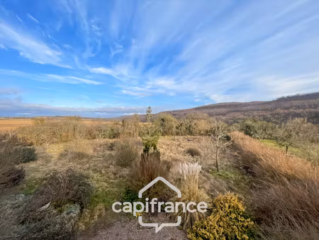 maison à rénover avec grand terrain