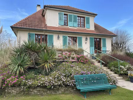 le poinconnet - pavillon sur sous-sol - 4 chambres - terrain.