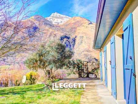 maison 5 pièce(s)  laruns